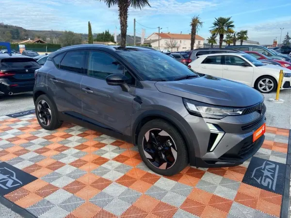 Renault CAPTUR ECO-G 100 BV6 TECHNO GPS Caméra JA 18" Hifi - Photo 3