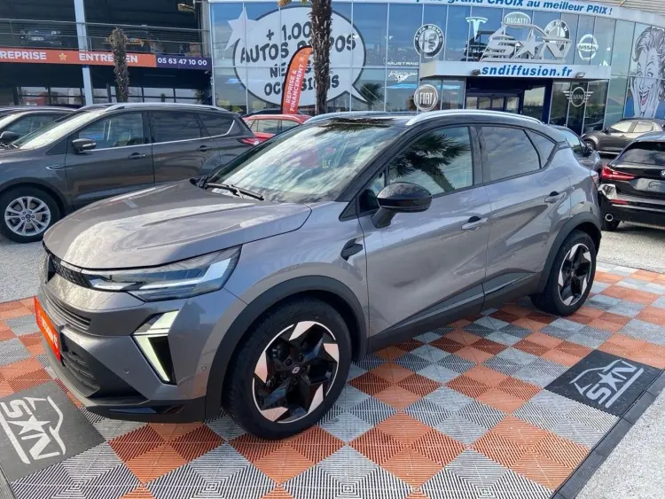 Renault CAPTUR ECO-G 100 BV6 TECHNO GPS Caméra JA 18" Hifi