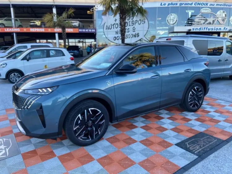 Peugeot 3008 Hybrid 145 e-DCS6 GT Toit Alcantara Executive Pack 360° Vision & Drive Assist Plus