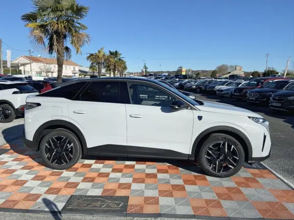 Peugeot 3008 Hybrid 145 e-DCS6 GT Alcantara Executive Pack 360° Vision & Drive Assist Plus - Photo 4