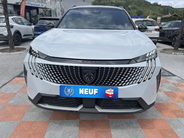 Peugeot 5008 Hybrid 145 e-DCS6 GT Pack 360° Vision & Drive Assist Plus - Photo 2