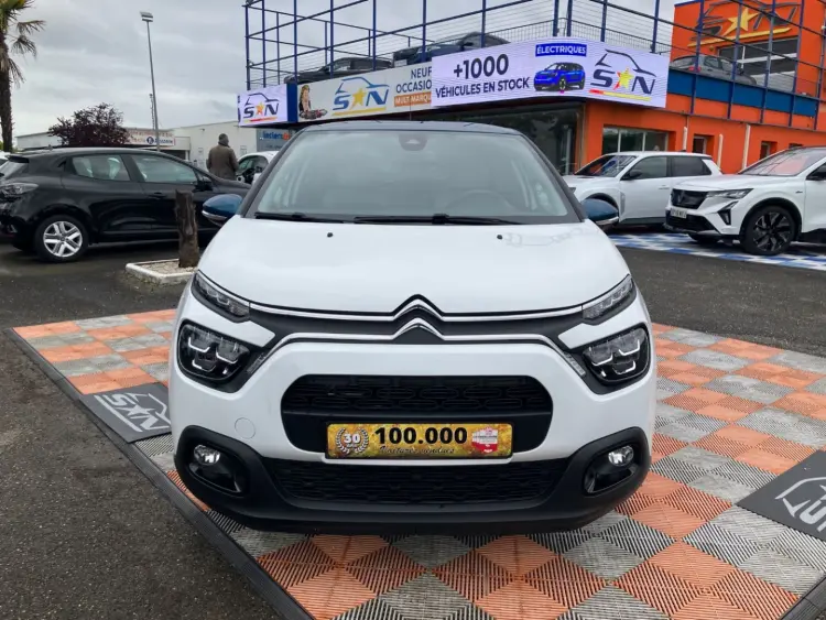 Citroën C3 PureTech 83 SHINE PACK GPS Caméra ADML