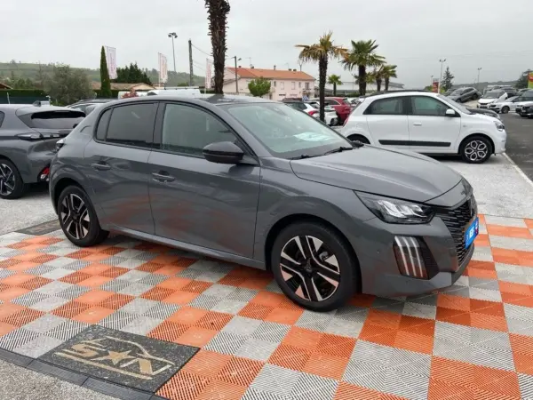 Peugeot 208 Hybrid 110 e-DCS6 ALLURE PACK NAVIGATION & Visiopark 2 - Photo 3