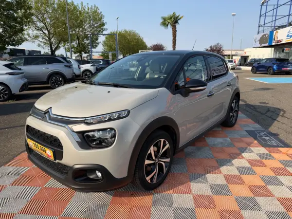 Citroën C3 PureTech 83 SHINE PACK GPS Caméra ADML - Photo 2