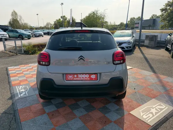 Citroën C3 PureTech 83 SHINE PACK GPS Caméra ADML - Photo 5