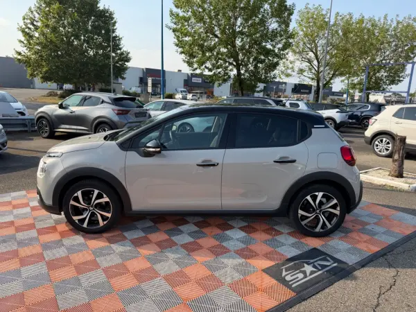 Citroën C3 PureTech 83 SHINE PACK GPS Caméra ADML - Photo 3