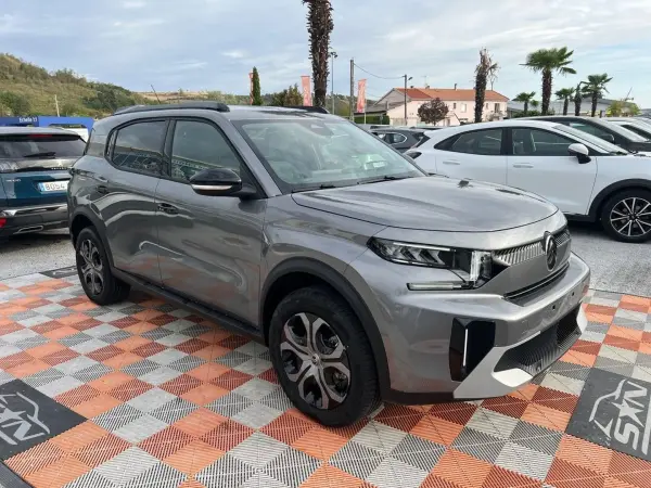 Citroën C3 AIRCROSS Hybride 145 e-DCS6 PLUS Caméra - Photo 3