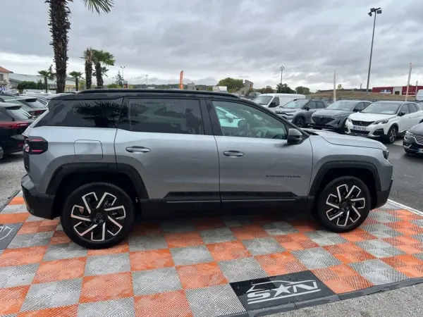 Jeep COMPASS 1.2 Hybrid 145 AUTOMATIQUE SUMMIT Pack Sécurité - Photo 4